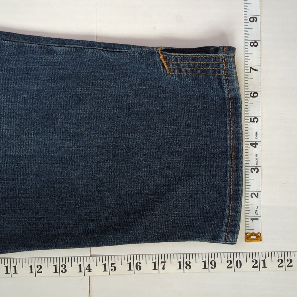 NWT Gloria Vanderbilt Amanda Slimming Effect Capri Denim Jeans 8 Blue Pockets - Picture 16 of 16
